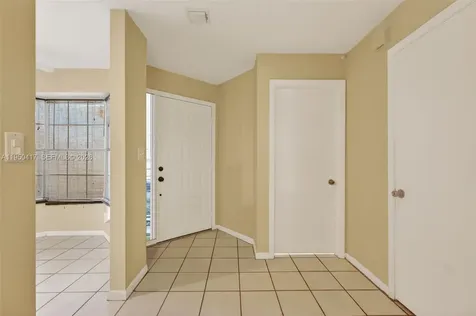 7033 Woodmont Way Tamarac FL 33321
