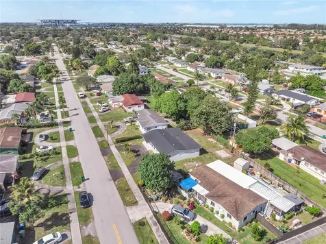 911 NW 200th Terrace Miami Gardens FL 33169