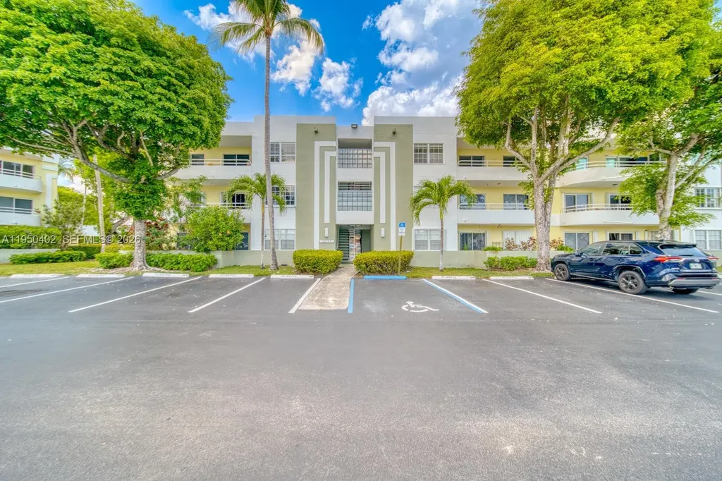 10795 SW 108th Avenue Miami FL 33176