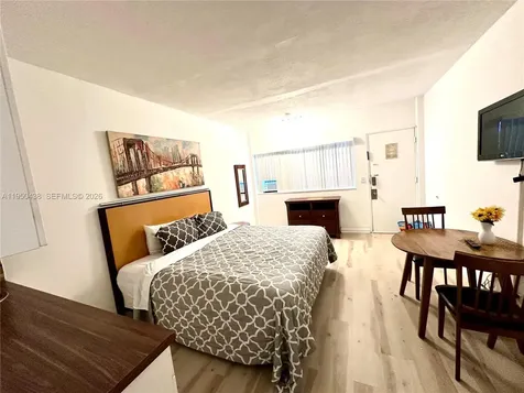 26 Diplomat Parkway Hallandale Beach FL 33009