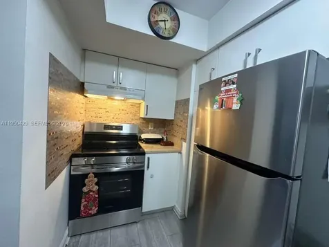 3561 NW 95th Terrace Sunrise FL 33351