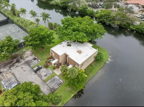 3561 NW 95th Terrace Sunrise FL 33351