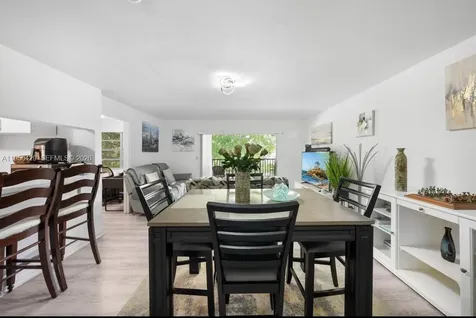 3561 NW 95th Terrace Sunrise FL 33351