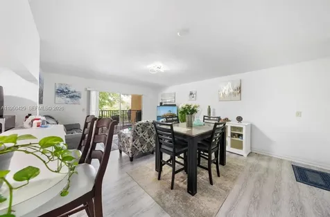 3561 NW 95th Terrace Sunrise FL 33351