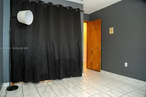 3700 SW 139th Avenue Miami FL 33175