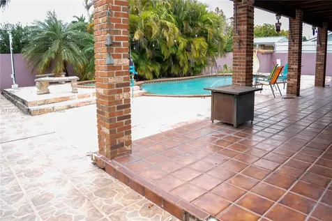 3700 SW 139th Avenue Miami FL 33175
