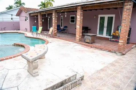 3700 SW 139th Avenue Miami FL 33175