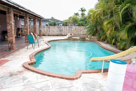 3700 SW 139th Avenue Miami FL 33175
