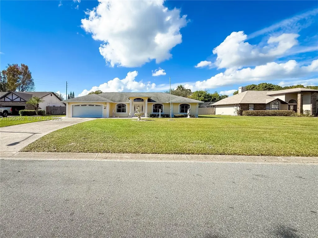 1030 Brighton Place Boulevard Kissimmee FL 34744