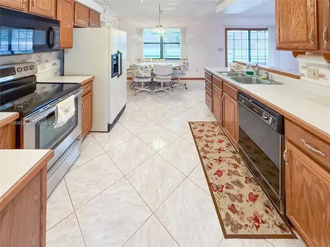 1030 Brighton Place Boulevard Kissimmee FL 34744