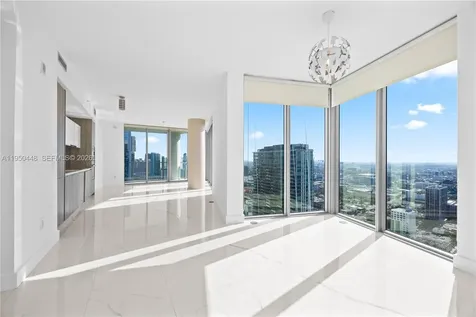 2900 NE 7th Avenue Miami FL 33137