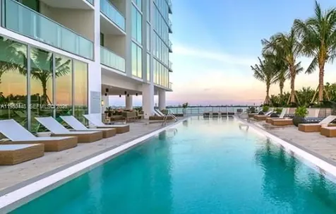 2900 NE 7th Avenue Miami FL 33137