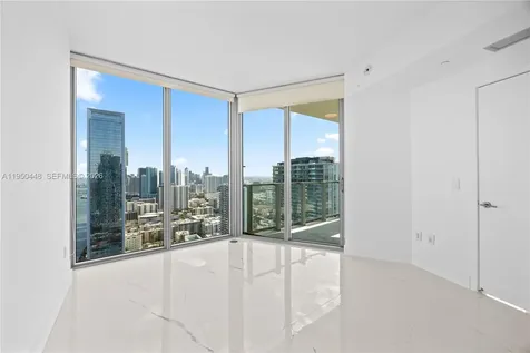 2900 NE 7th Avenue Miami FL 33137
