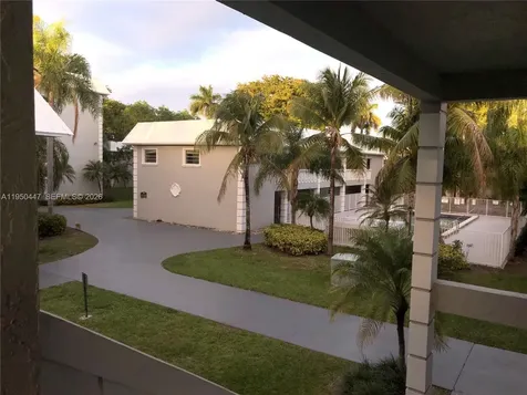 17255 SW 95th Avenue Palmetto Bay FL 33157
