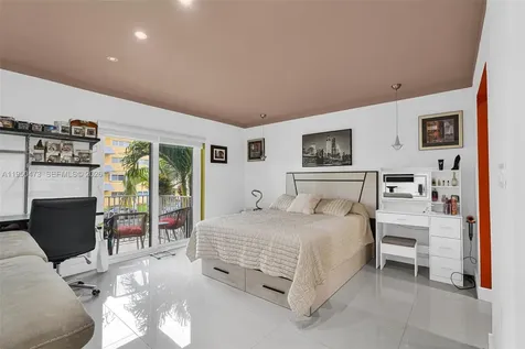 7401 SW 82nd Street Miami FL 33143