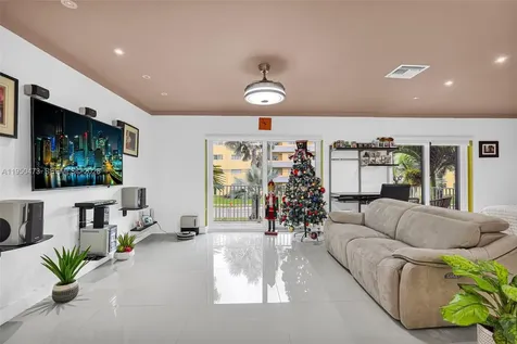 7401 SW 82nd Street Miami FL 33143