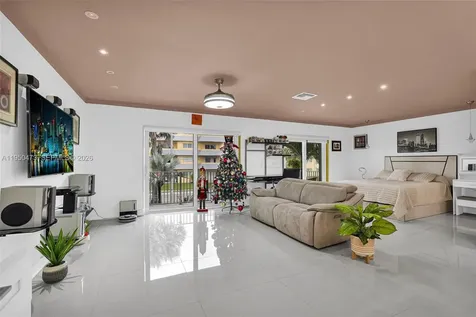 7401 SW 82nd Street Miami FL 33143