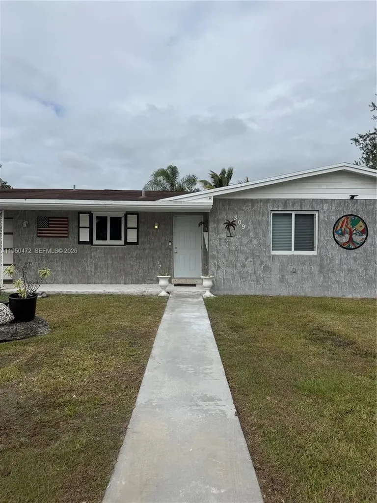 309 NW 15th Street Homestead FL 33030
