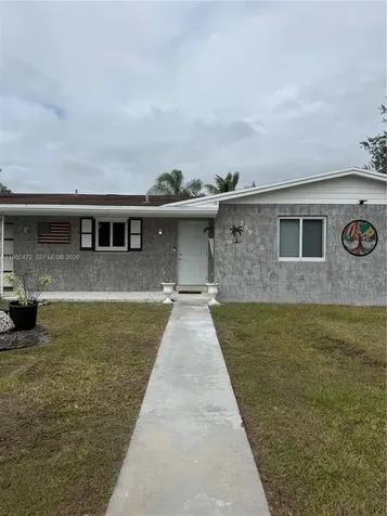 309 NW 15th Street Homestead FL 33030