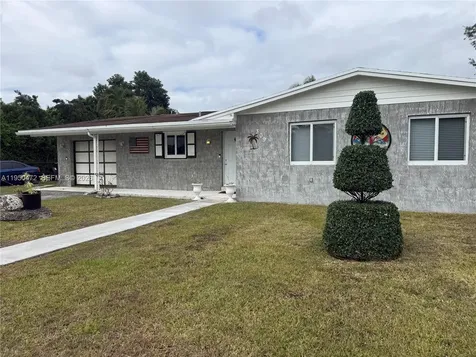 309 NW 15th Street Homestead FL 33030