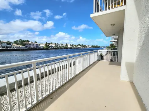 1600 S Ocean Drive Hollywood FL 33019