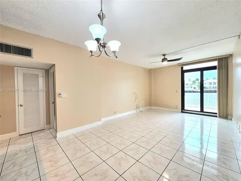 1600 S Ocean Drive Hollywood FL 33019