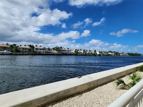 1600 S Ocean Drive Hollywood FL 33019