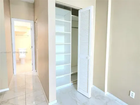 1600 S Ocean Drive Hollywood FL 33019