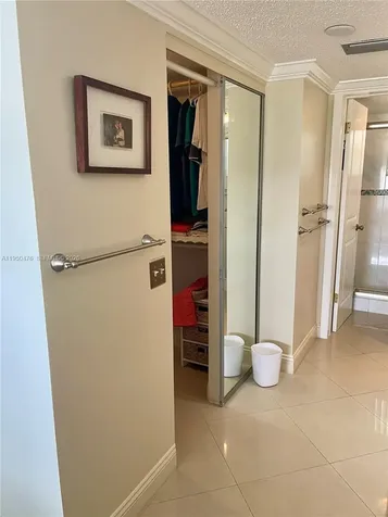 3940 NW 42nd Avenue Lauderdale Lakes FL 33319