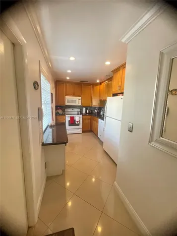 3940 NW 42nd Avenue Lauderdale Lakes FL 33319