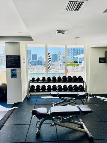 Miami FL 33137