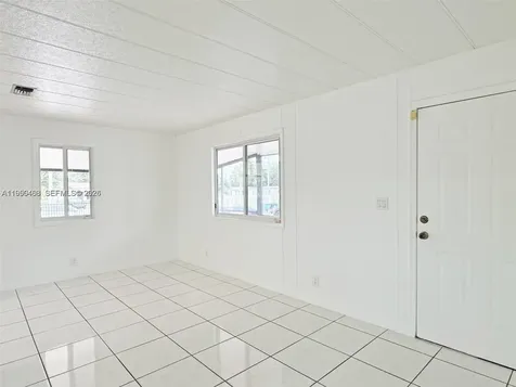 2982 NW 95th Street Miami FL 33147