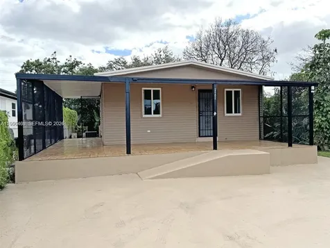 2982 NW 95th Street Miami FL 33147