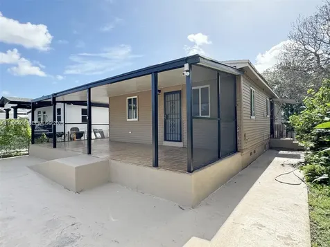 2982 NW 95th Street Miami FL 33147