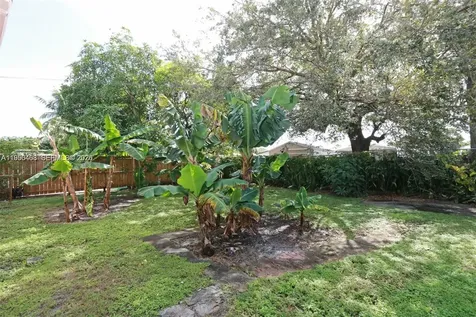 2982 NW 95th Street Miami FL 33147