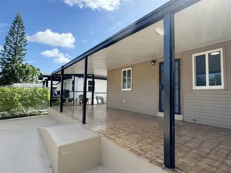 2982 NW 95th Street Miami FL 33147