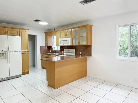 2982 NW 95th Street Miami FL 33147
