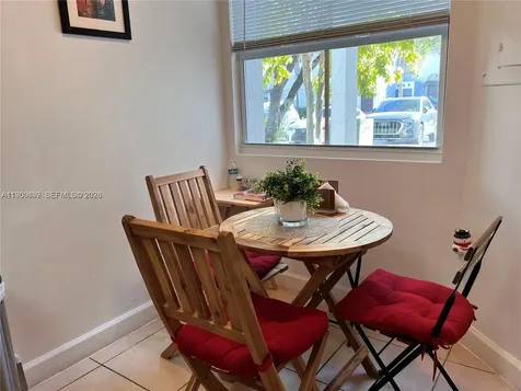 9761 NW 49th Terrace Doral FL 33178