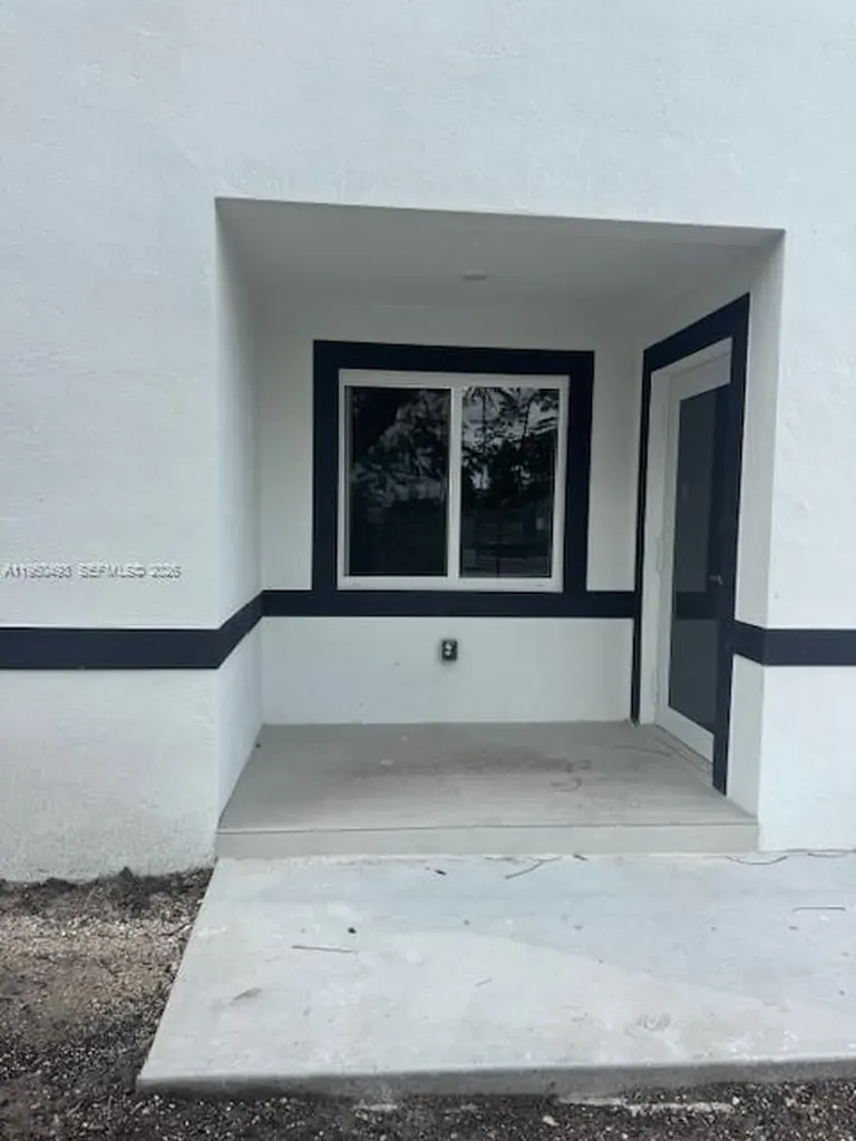 310 NW 6 Street Homestead FL 33030