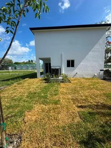 310 NW 6 Street Homestead FL 33030
