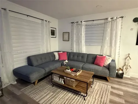 1011 NE 212th Terrace Miami FL 33179