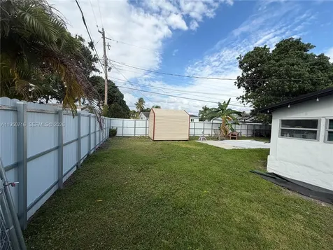 1011 NE 212th Terrace Miami FL 33179