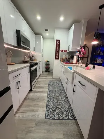 1011 NE 212th Terrace Miami FL 33179