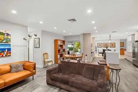 6809 Mentone Street Coral Gables FL 33146
