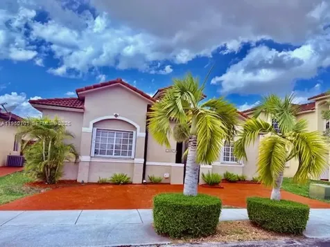 15957 SW 54th Terrace Miami FL 33185