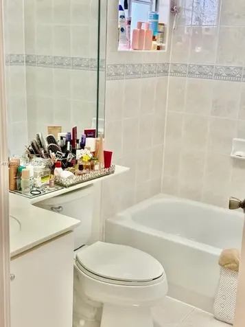 15957 SW 54th Terrace Miami FL 33185
