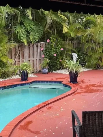 15957 SW 54th Terrace Miami FL 33185