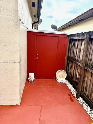 15957 SW 54th Terrace Miami FL 33185