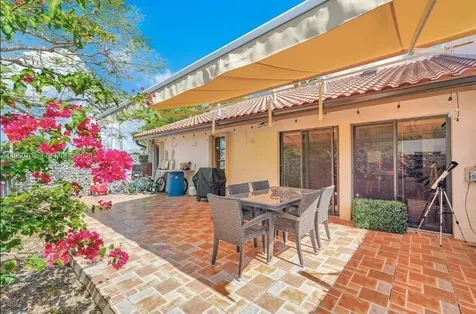 8446 SW 114th Place Miami FL 33173