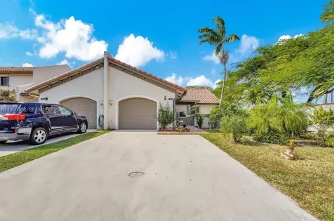 8446 SW 114th Place Miami FL 33173